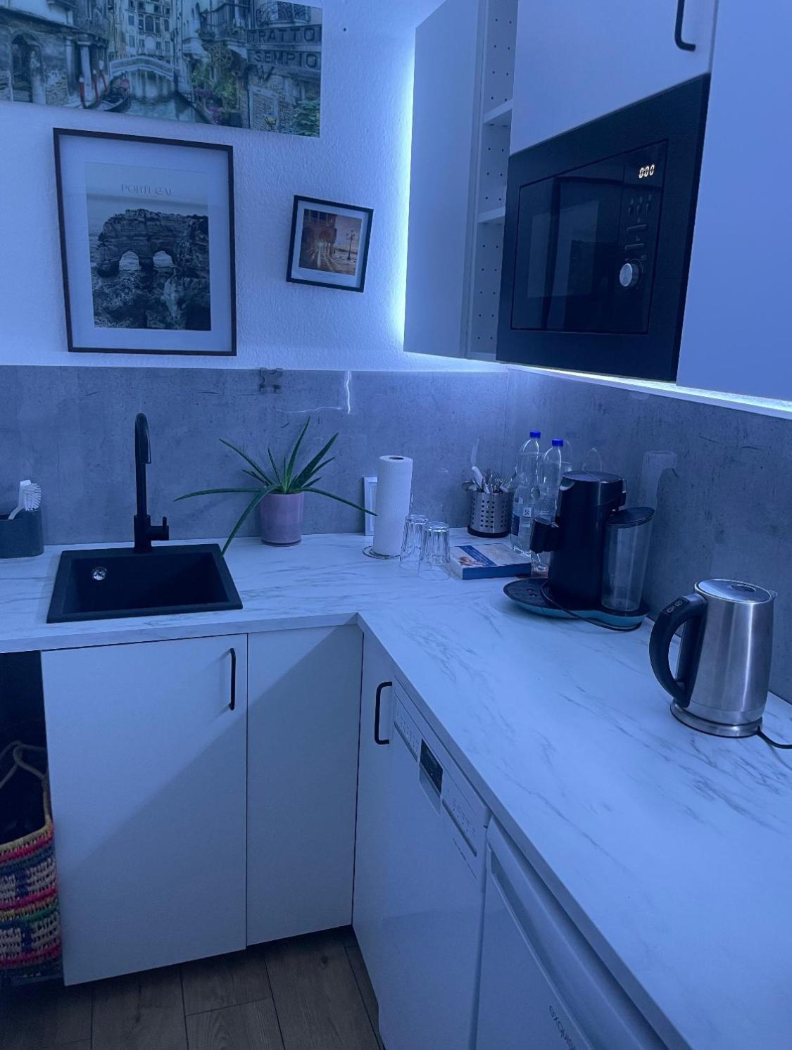 4 Min Naehe Von Hbf Und Dom Mit Garten ,balkon & Office Апартаменты